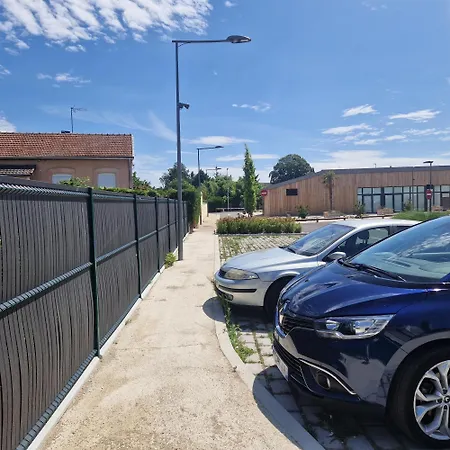 15 Minutes Du Centre-ville Apartamento