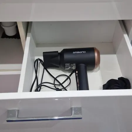 Cosy Spacieux Parking Gratuit En Face 公寓 特鲁瓦