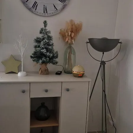 15 Minutes Du Centre-ville Apartamento *